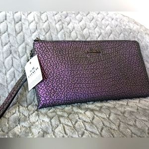 Coach NWT Hologram Iridescent Purple 2 pocket wristlet